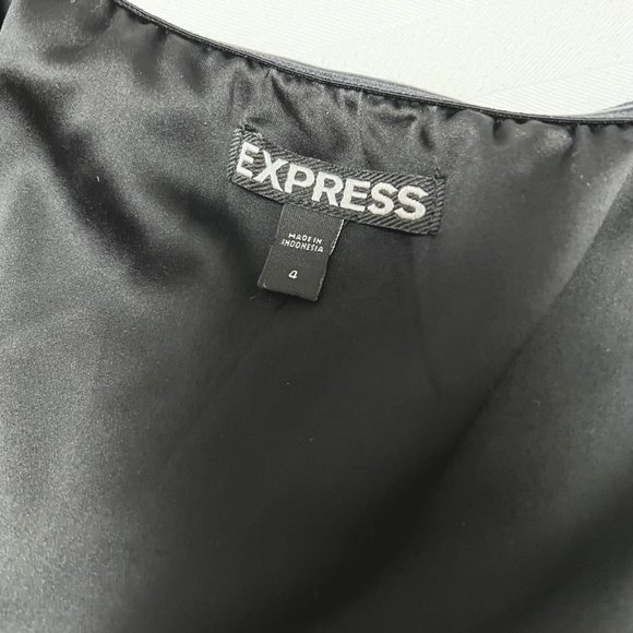 Express - Strapless Ruffle Front Romper - Size: 4 - Color: Black - Picture 4 of 5